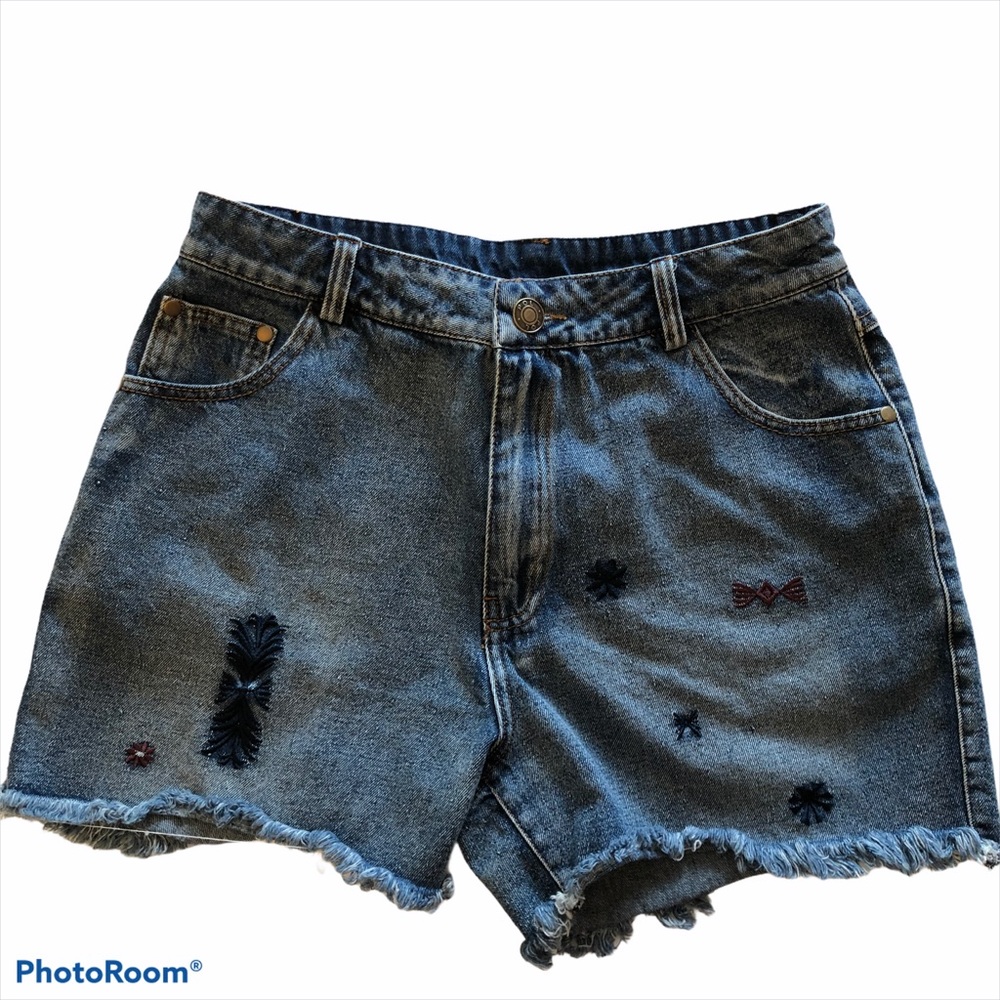 Denim Embroidered Frayed Bottom Shorts